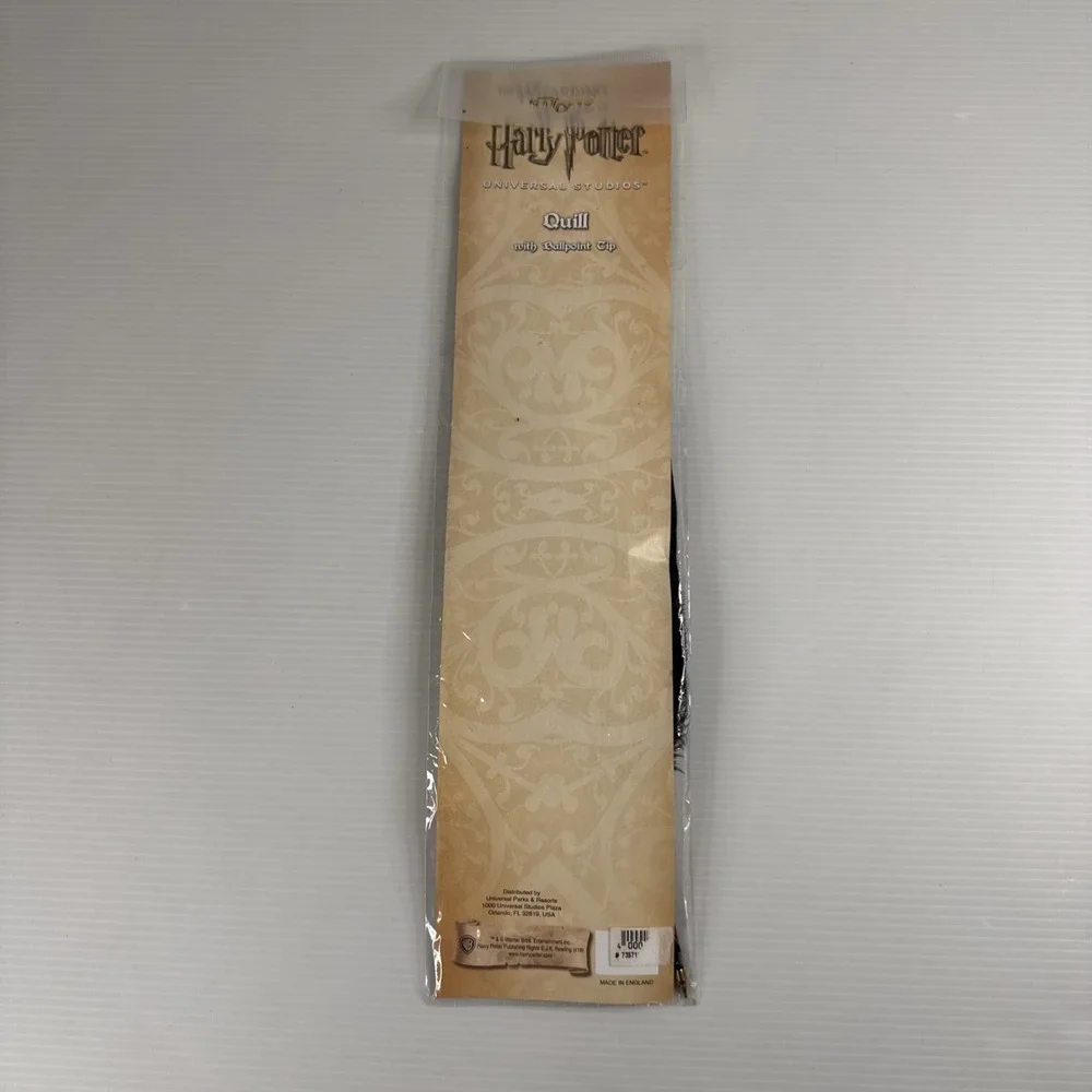 Harry Potter Feather Black Quill Pen W/Ballpoint Tip Universal Studio NEW SEALED